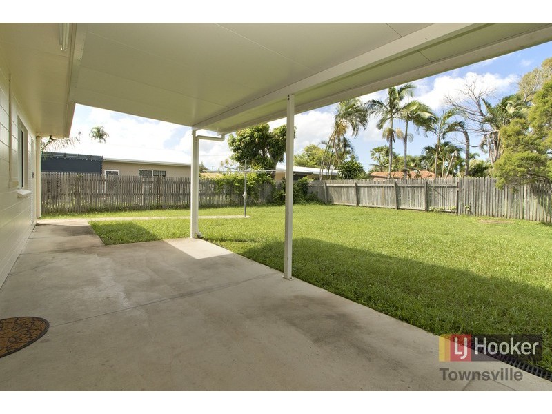 24 Gould Street, Kirwan QLD 4817