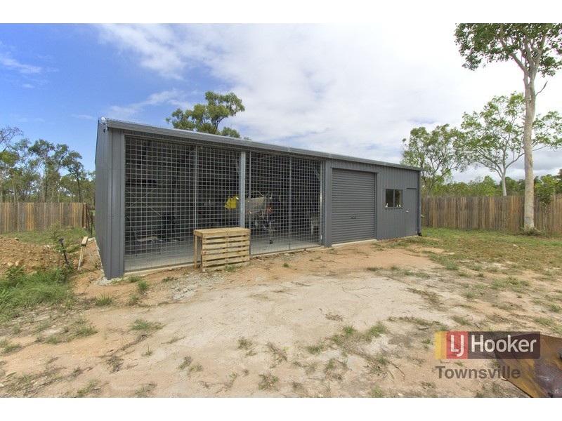 15A Mt Kulburn Drive, Jensen QLD 4818