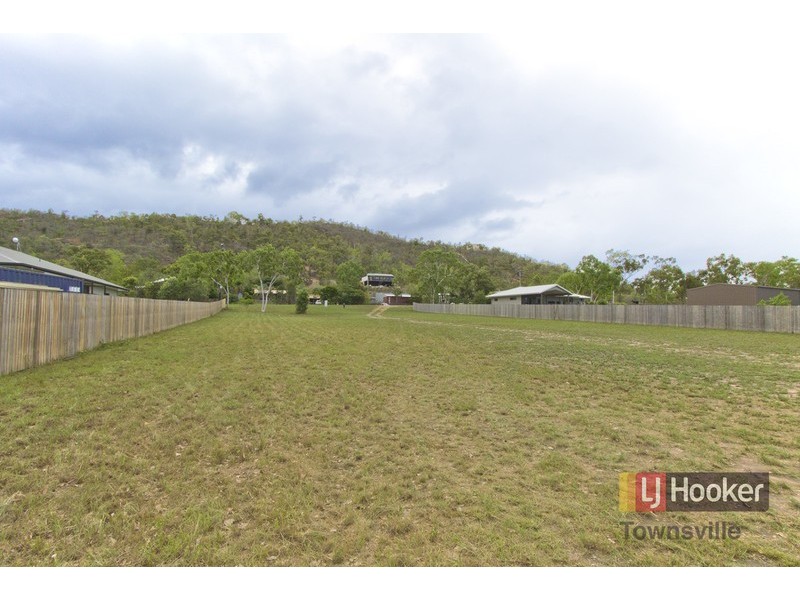 15A Mt Kulburn Drive, Jensen QLD 4818