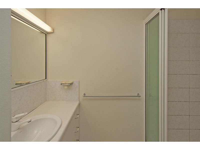 2/2 Oxley Street, Townsville City QLD 4810