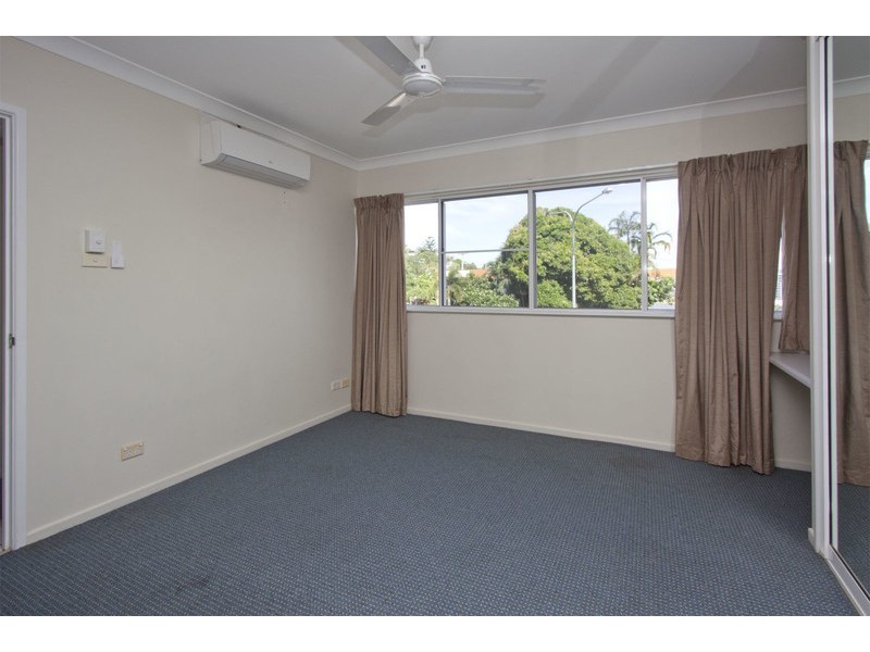 2/2 Oxley Street, Townsville City QLD 4810