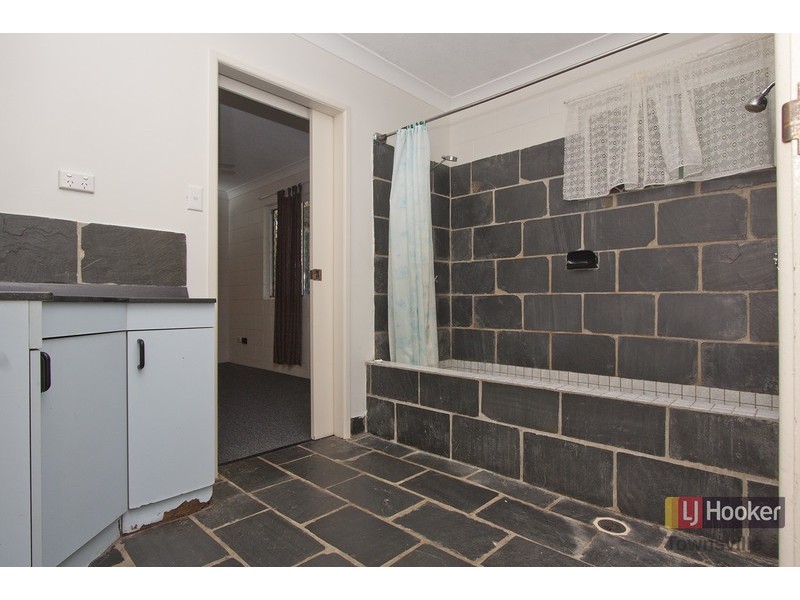 21 Kayleen Court, Burdell QLD 4818