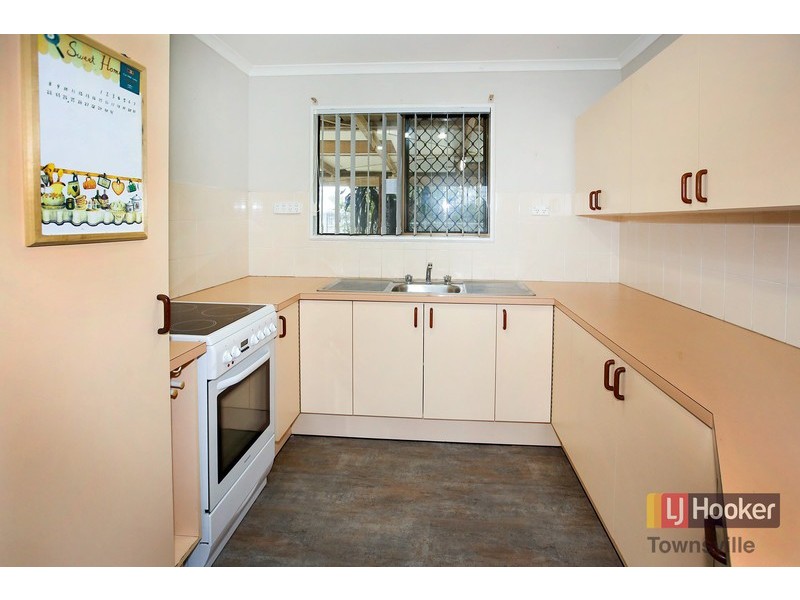 8 Jabiru Avenue, Condon QLD 4815