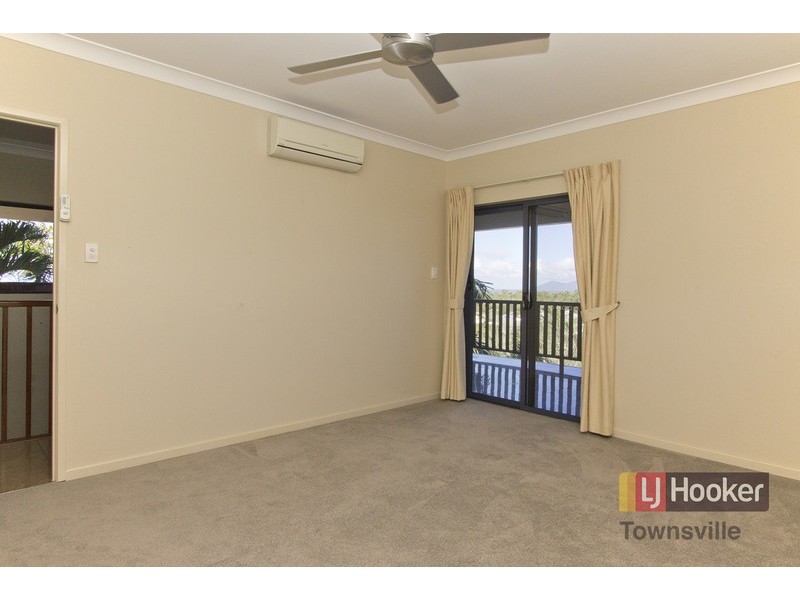 75 Shutehaven Circuit, Bushland Beach QLD 4818