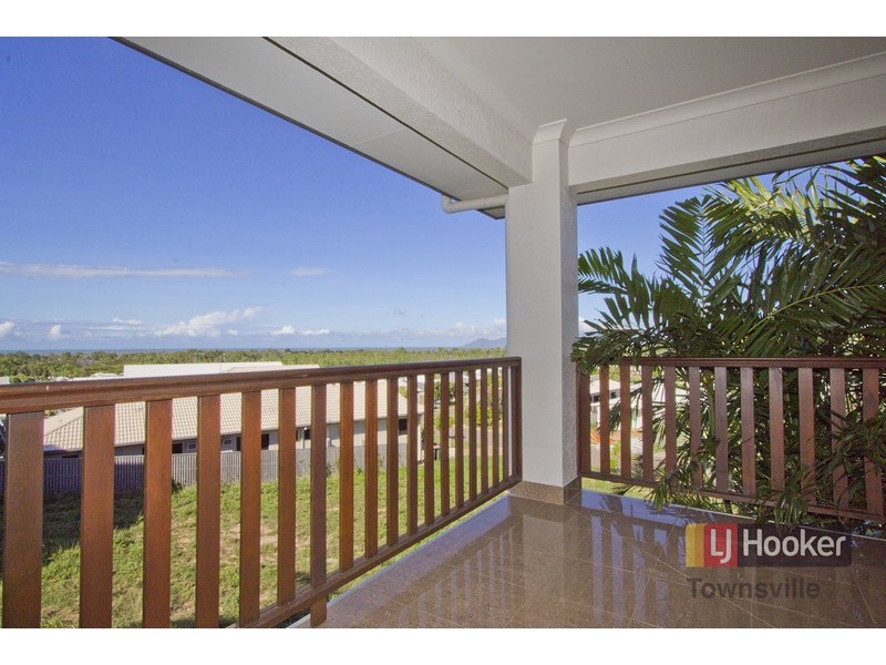 75 Shutehaven Circuit, Bushland Beach QLD 4818