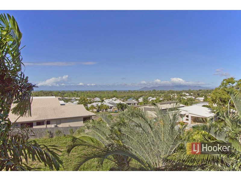 75 Shutehaven Circuit, Bushland Beach QLD 4818