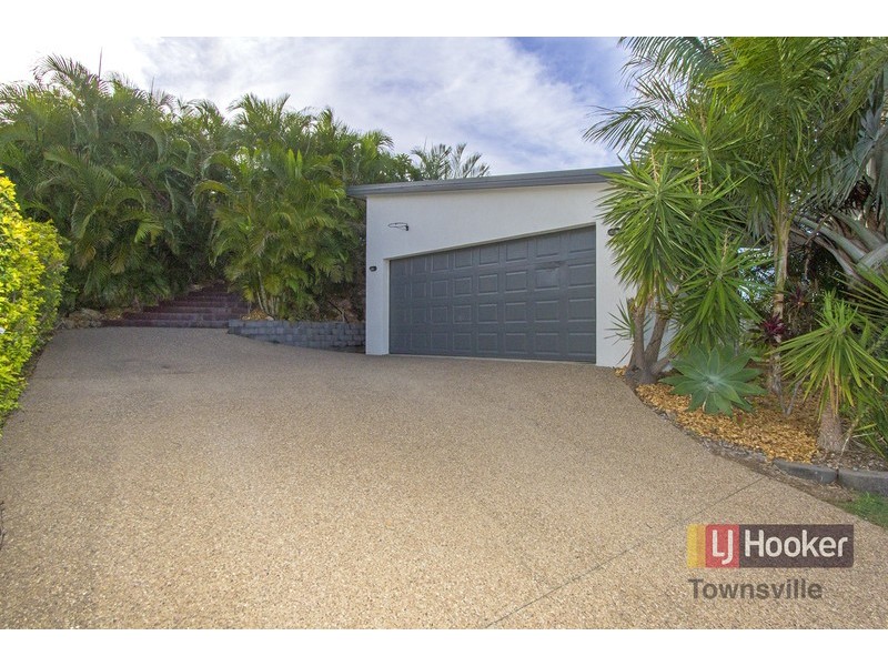 75 Shutehaven Circuit, Bushland Beach QLD 4818