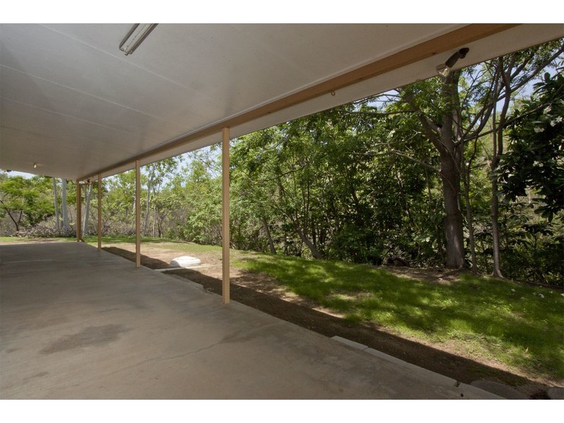 21 Mount Clifton Court, Alligator Creek QLD 4816