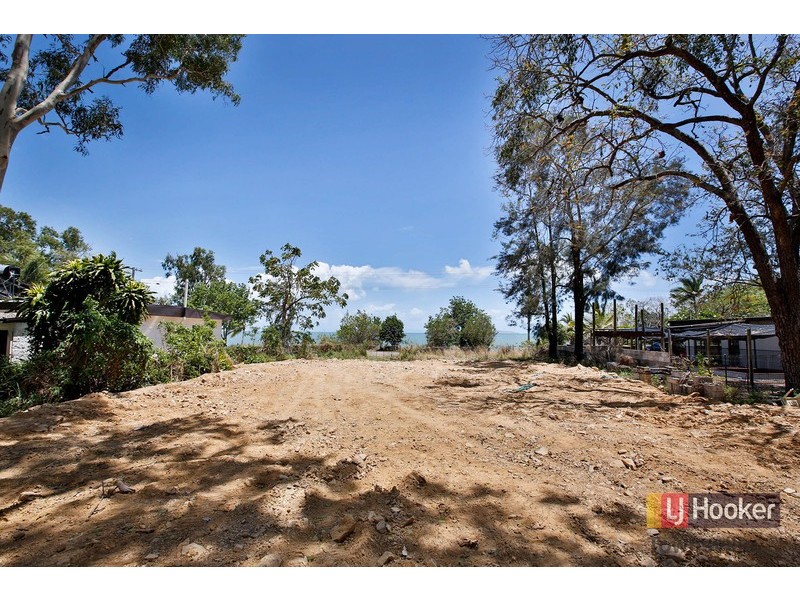 69 The Esplanade, Toolakea QLD 4818