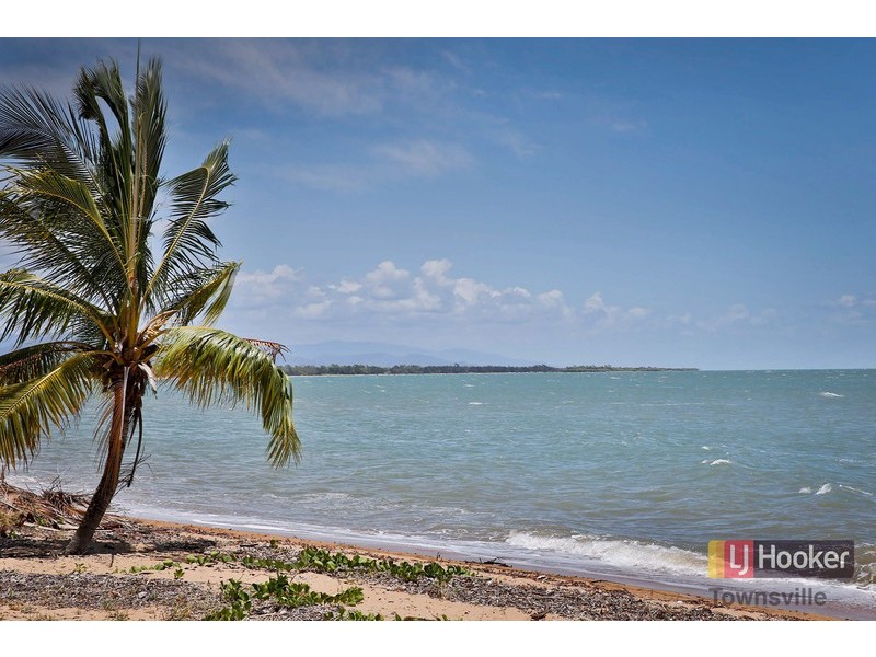 69 The Esplanade, Toolakea QLD 4818