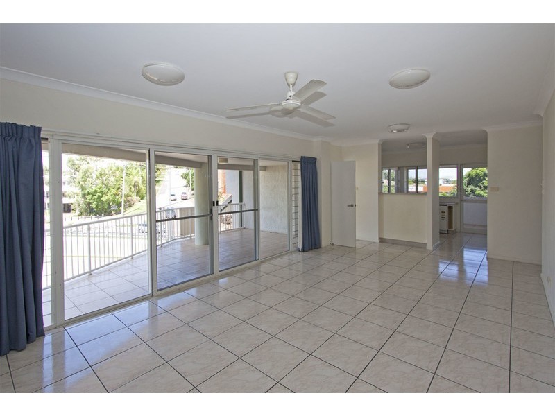 4/2 Oxley Street, Townsville City QLD 4810