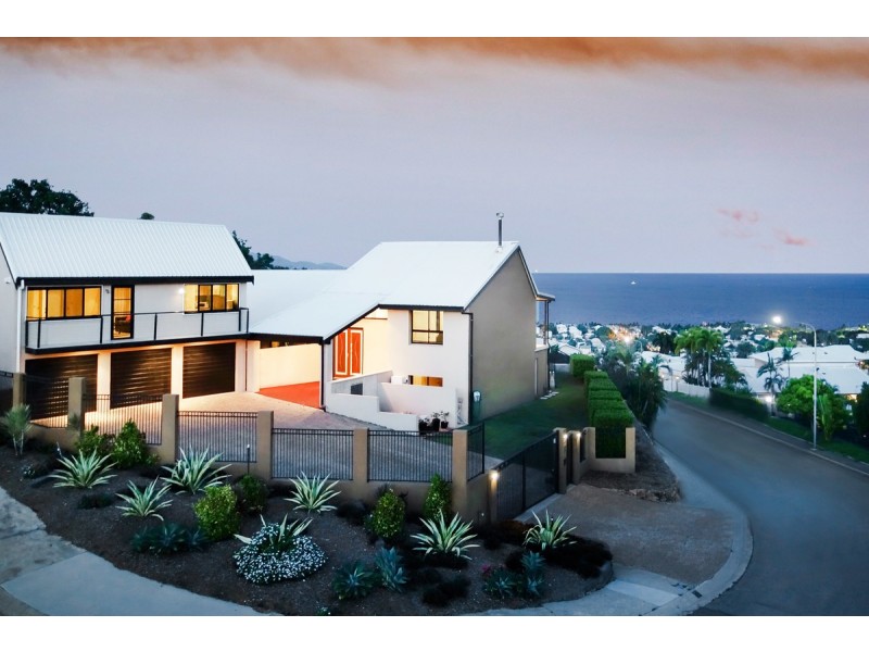 21 Balmoral Drive, Castle Hill QLD 4810