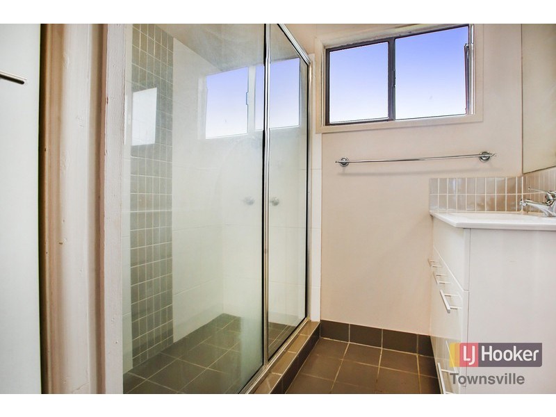 24 Tinglewood Street, Kirwan QLD 4817