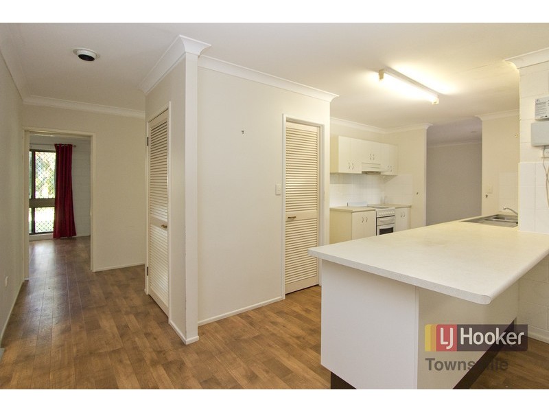 17 Keitley Street, Kirwan QLD 4817