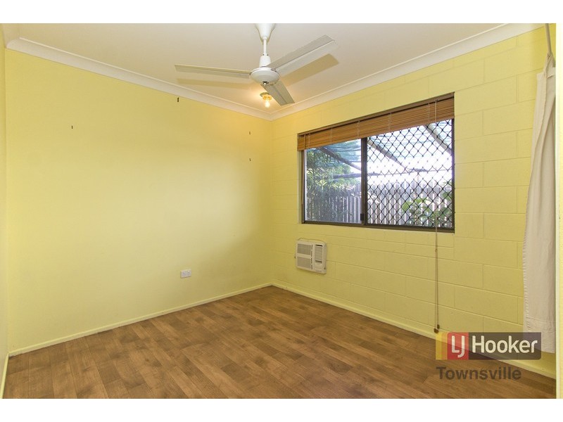 17 Keitley Street, Kirwan QLD 4817