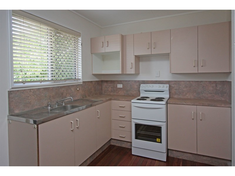 25 Kulgun Crescent, Kelso QLD 4815