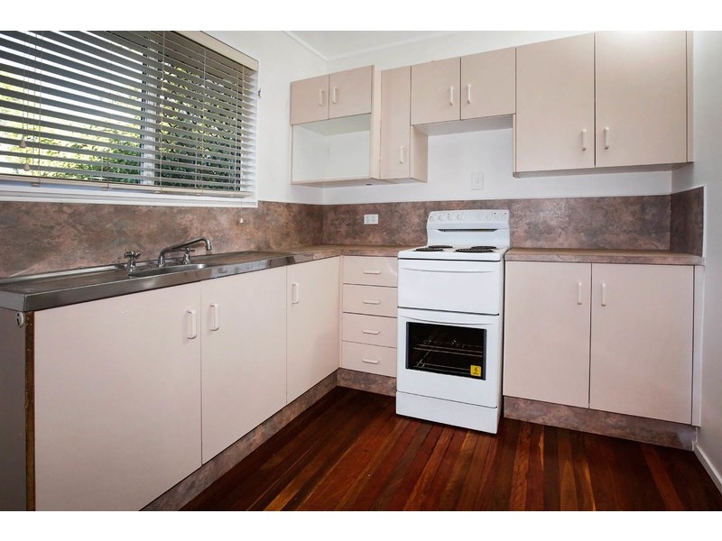 25 Kulgun Crescent, Kelso QLD 4815