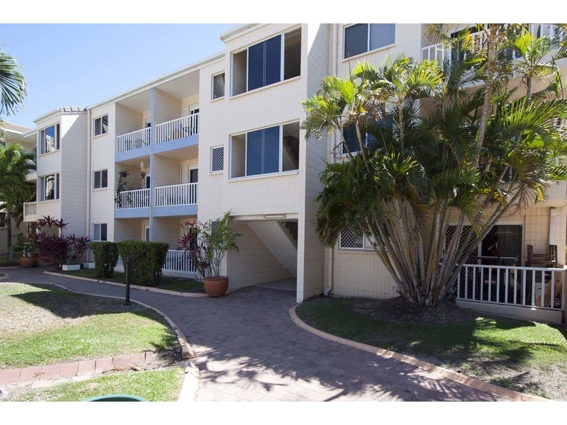 104/15-19 Gregory Street, North Ward QLD 4810