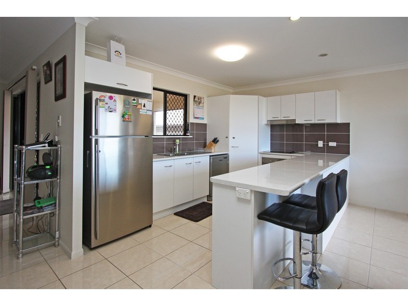 58 Daintree Drive, Bushland Beach QLD 4818