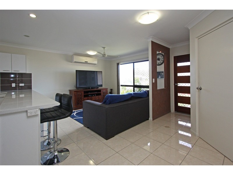 58 Daintree Drive, Bushland Beach QLD 4818