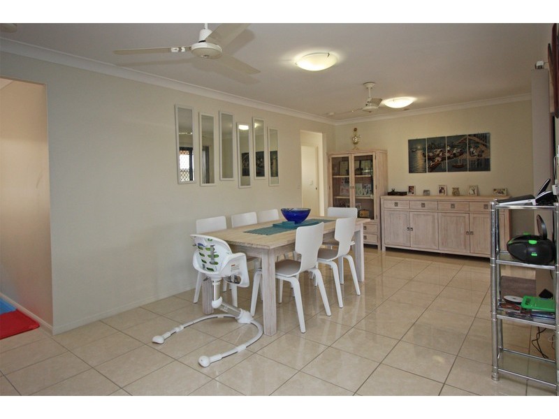 58 Daintree Drive, Bushland Beach QLD 4818