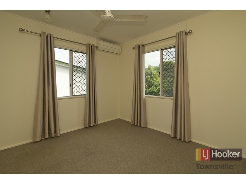 18 Leopold Street, Aitkenvale QLD 4814