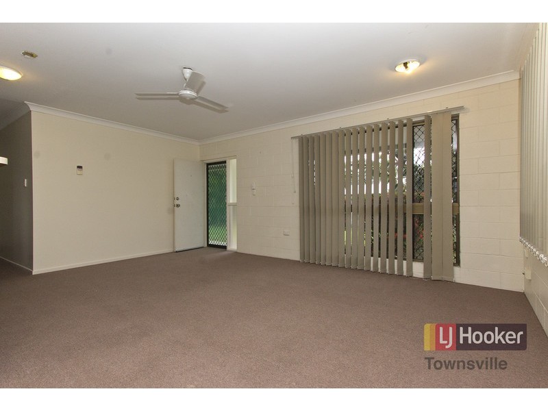 19 Glenrock Drive, Rasmussen QLD 4815