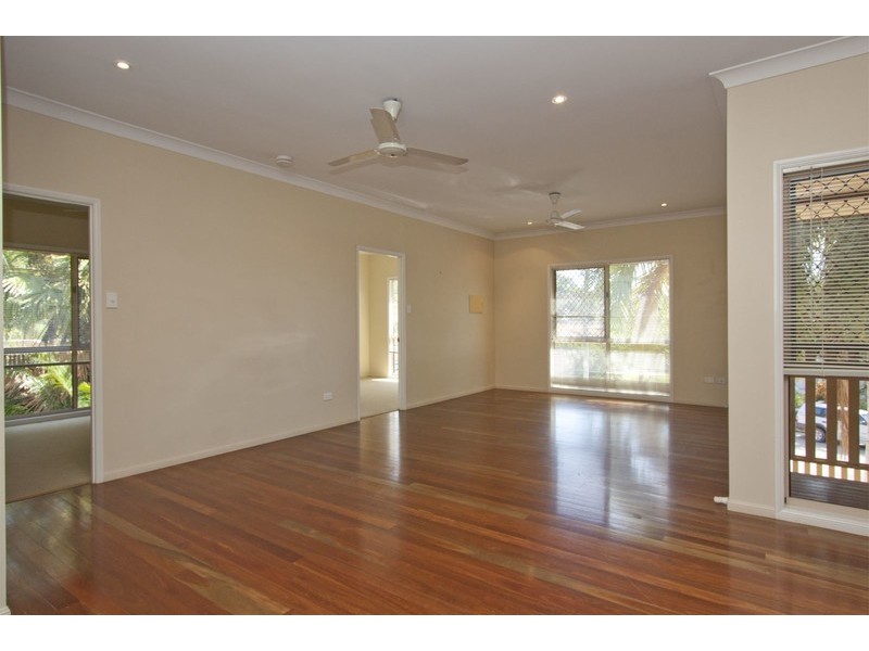 5 Carina Court, Mount Louisa QLD 4814