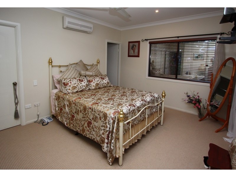 9 Aquatic Place, Idalia QLD 4811