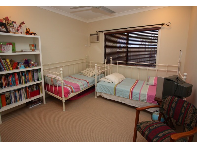 9 Aquatic Place, Idalia QLD 4811