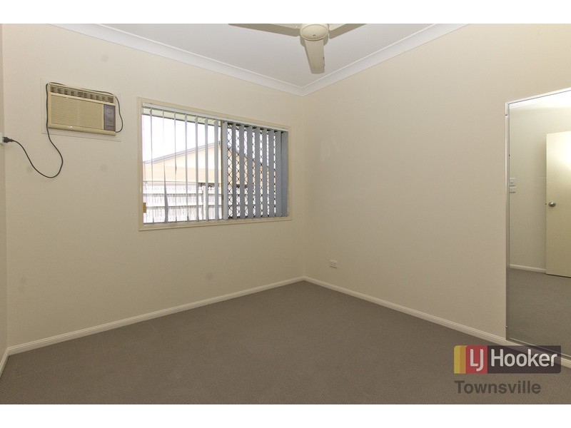 34 Young Circuit, Kirwan QLD 4817