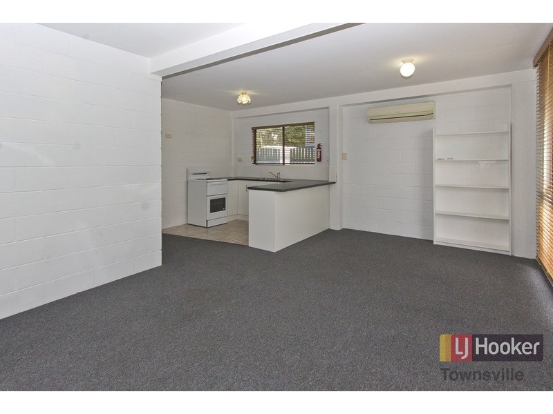 10 Durack Street, Douglas QLD 4814