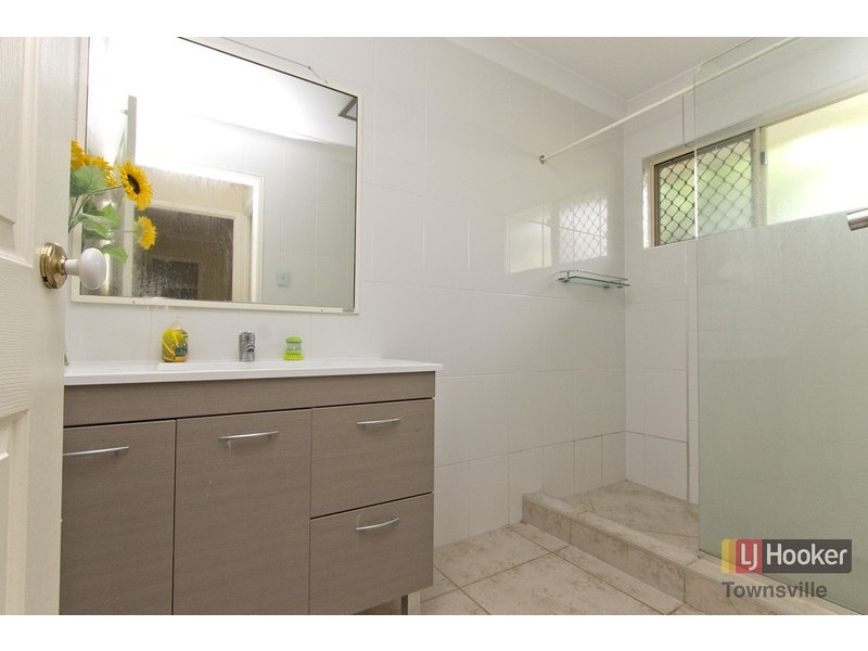 5 McCullough Court, Annandale QLD 4814