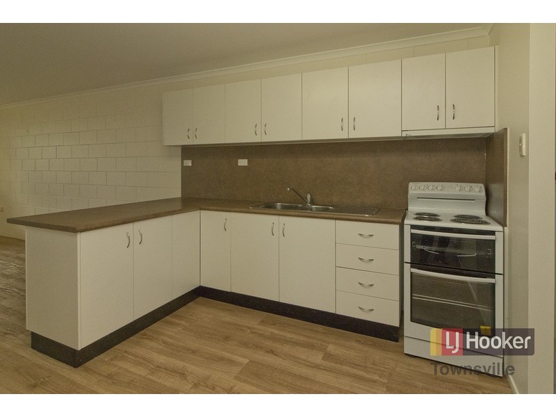 1/39 Ives Street, Kirwan QLD 4817