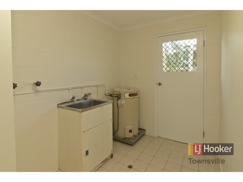 1/39 Ives Street, Kirwan QLD 4817