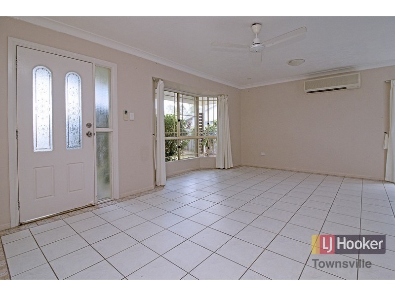 27 Eliza Street, Kelso QLD 4815