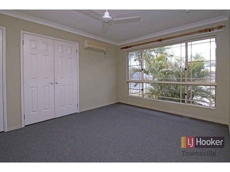 27 Eliza Street, Kelso QLD 4815