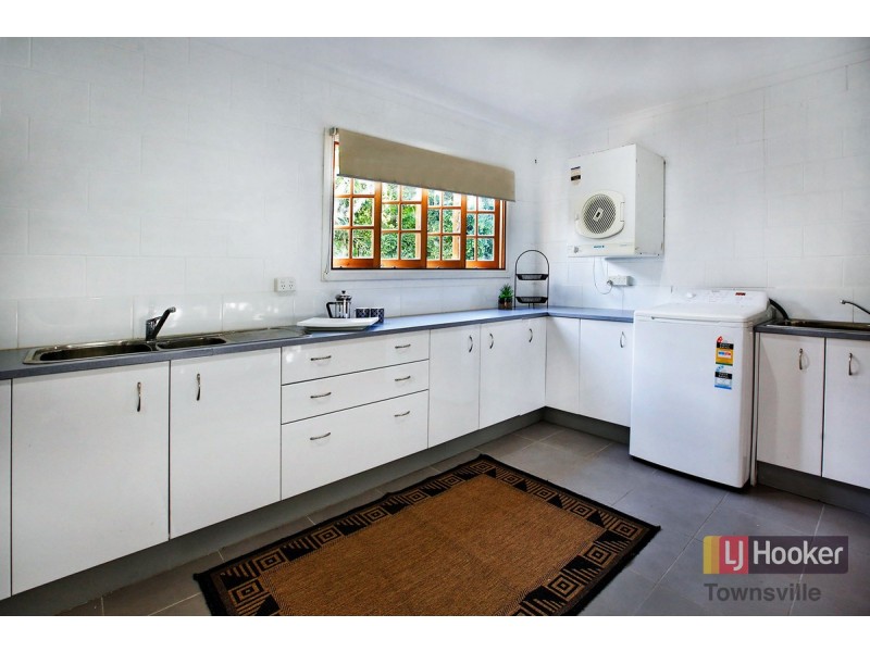 5 Queens Road, Railway Estate QLD 4810