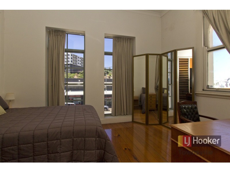 3/54 Denham Street, Townsville City QLD 4810