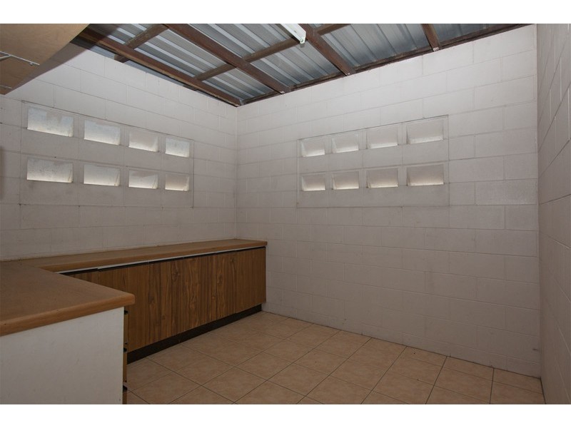 92 Banfield Drive, Mount Louisa QLD 4814