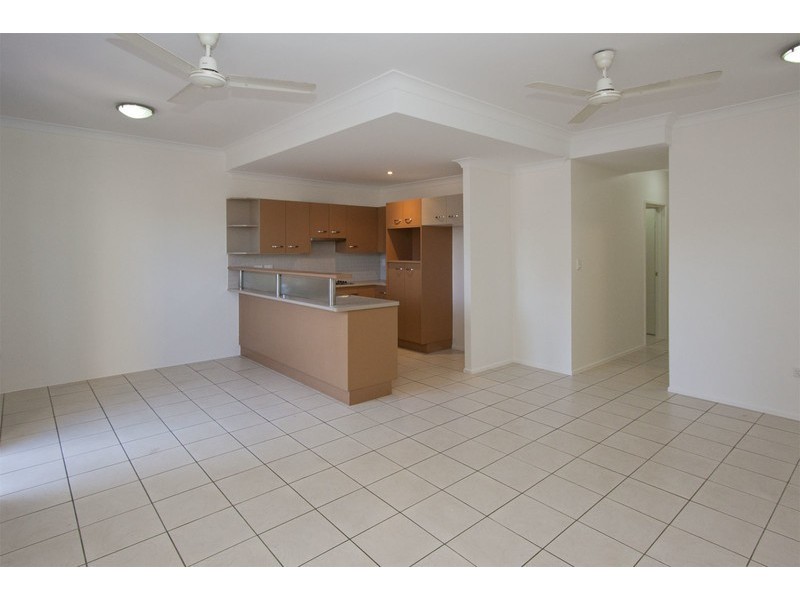 5/2 Freshwater Drive, Douglas QLD 4814