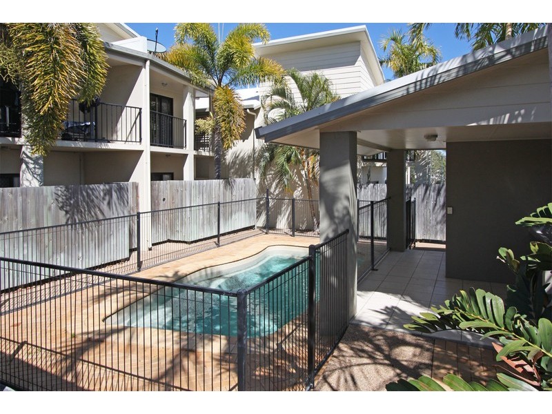 5/2 Freshwater Drive, Douglas QLD 4814