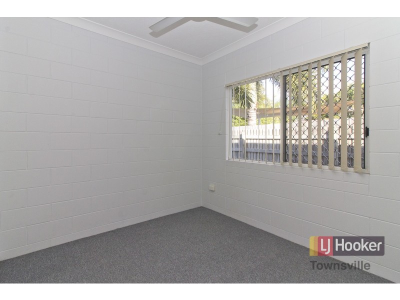 4 Gracedale Street, Mount Louisa QLD 4814