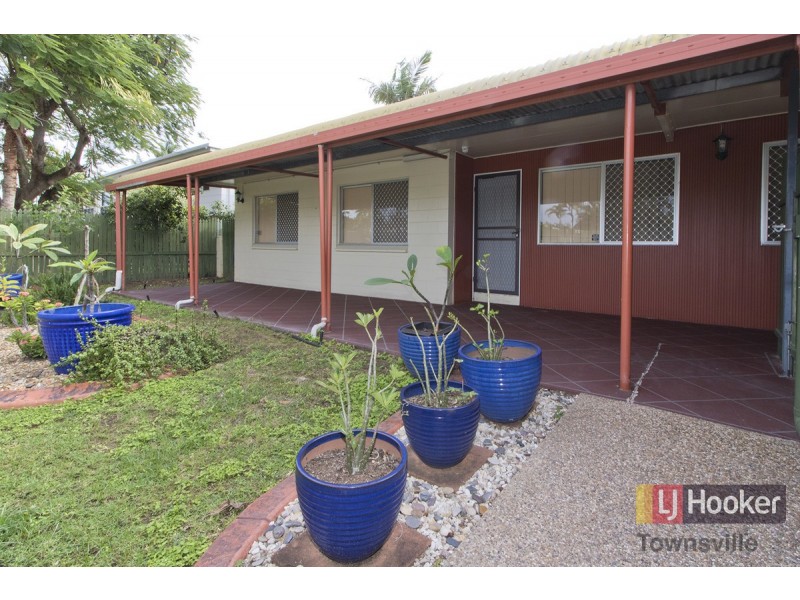 17 Tamarind Street, Kirwan QLD 4817