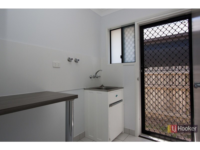 19 Rushtons Way, Mount Louisa QLD 4814