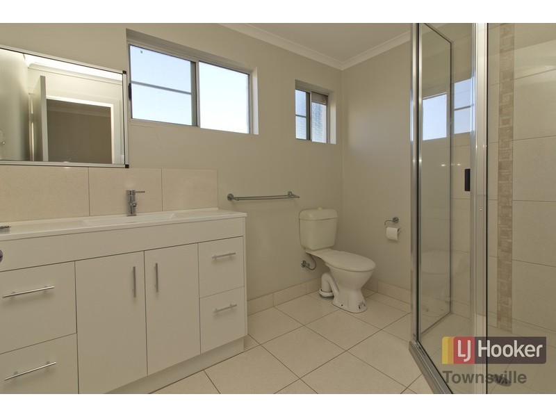 1/29 Victoria Street, North Ward QLD 4810