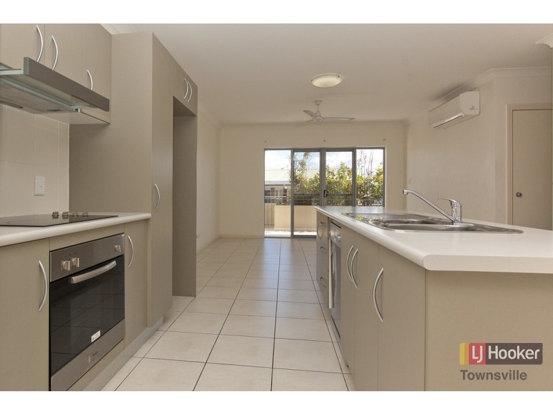 6/13 Albert Street, Cranbrook QLD 4814