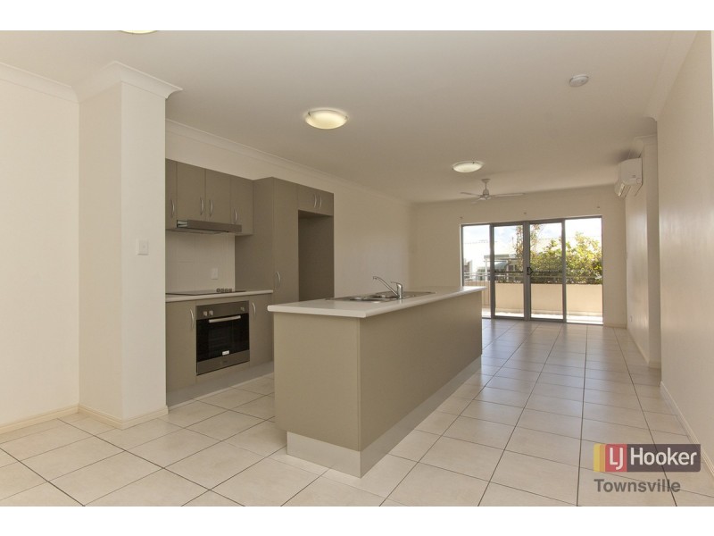 6/13 Albert Street, Cranbrook QLD 4814