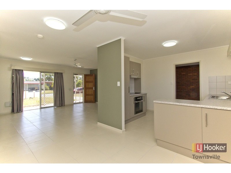 17 Pardon Street, Heatley QLD 4814