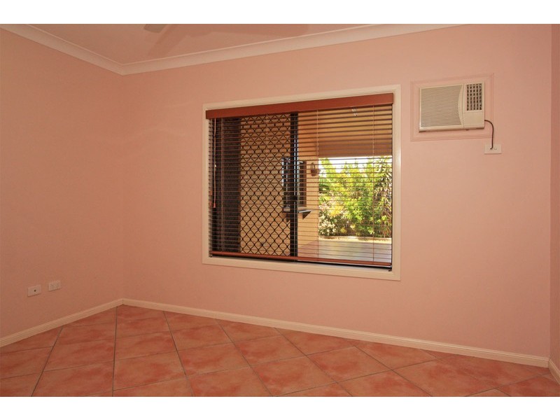 2 Kwila Crescent, Douglas QLD 4814